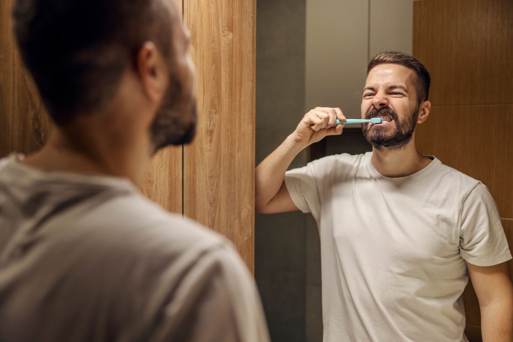 Descubre los cuidados fundamentales que marcan la diferencia en la endodoncia. Prepárate y disfruta de una recuperación sin contratiempos. 